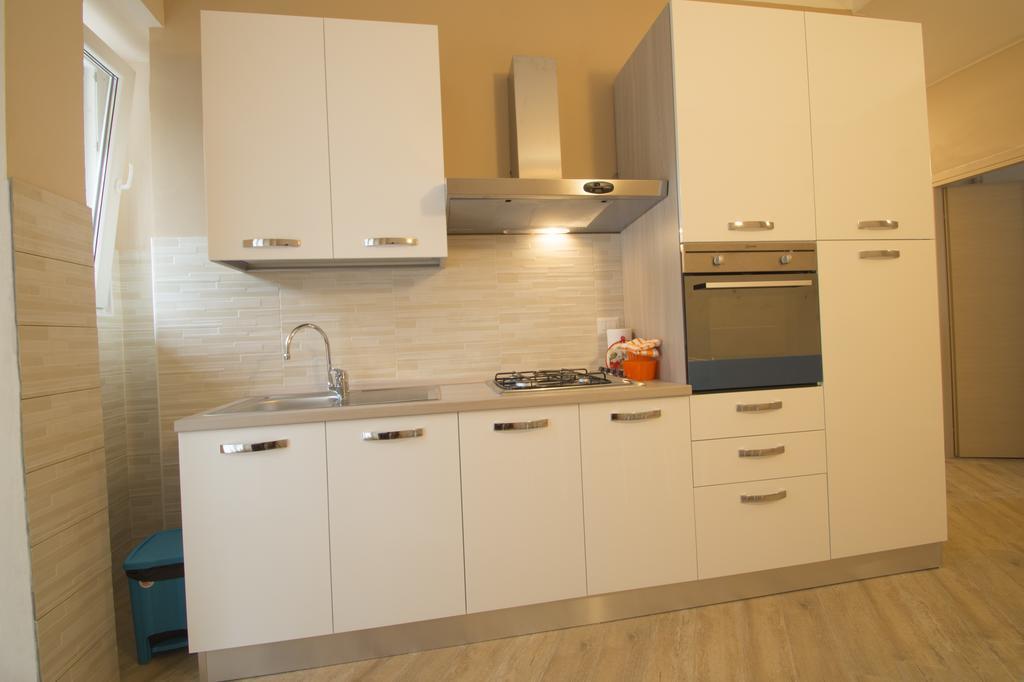Spezia 33 Apartment Торино Екстериор снимка