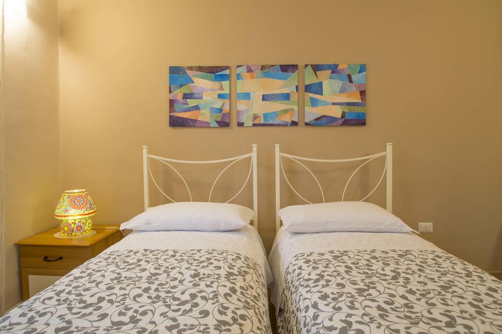 Spezia 33 Apartment Торино Екстериор снимка
